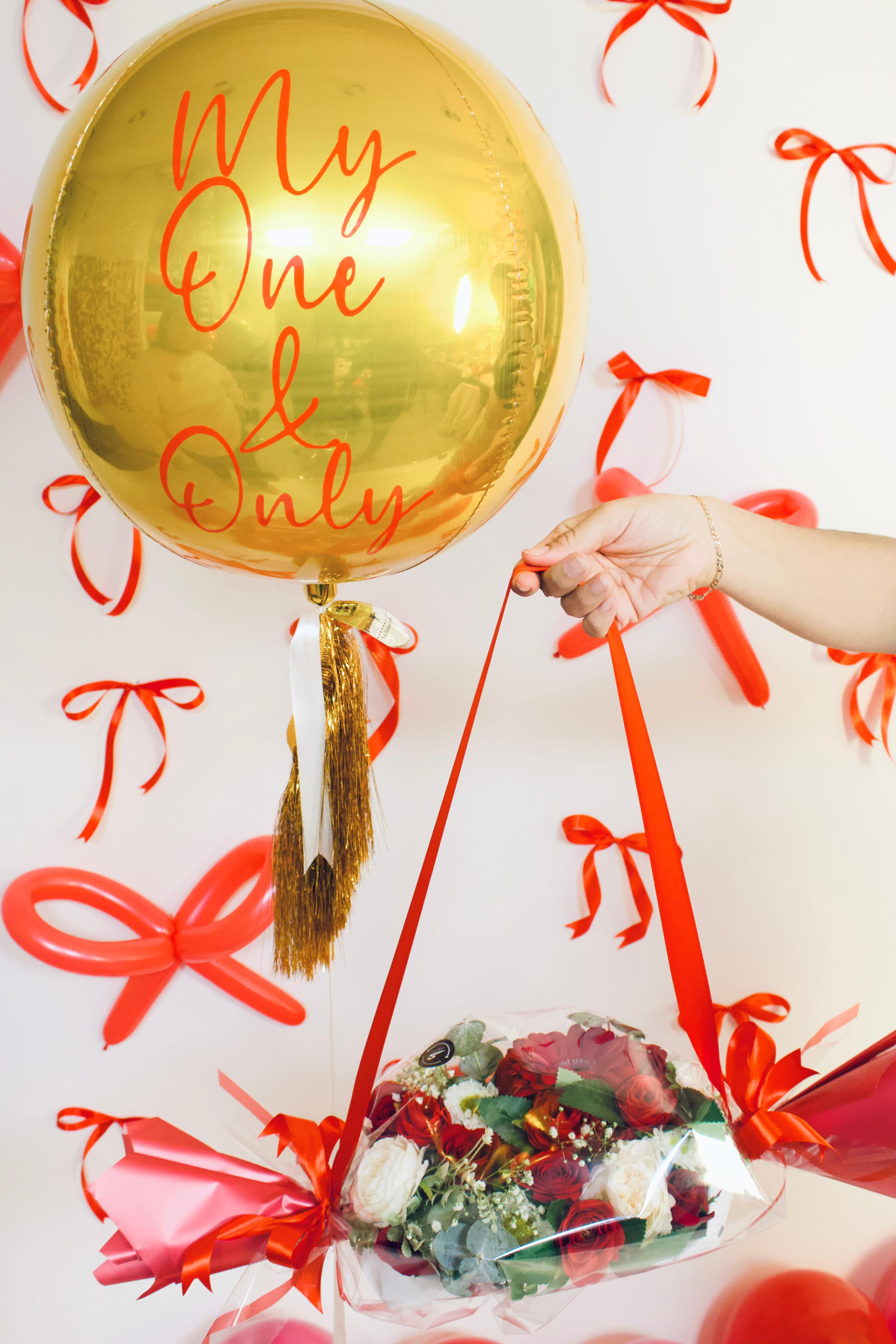 ORBZ DORADA 'MYONE&ONLY' + BOUQUETE FLORAL