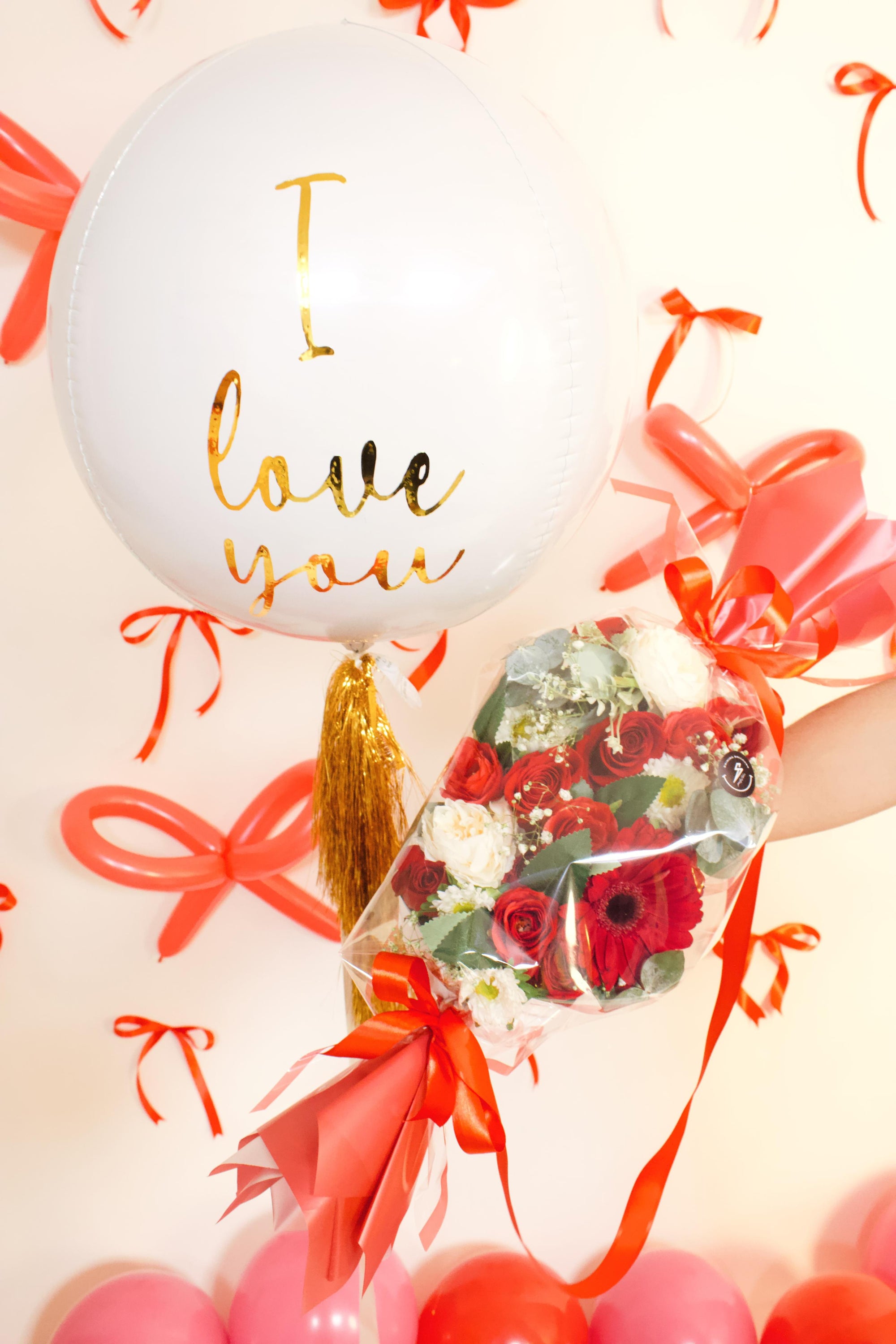 ORBZ BLANCA 'ILOVEYOU' + BOUQUETE FLORAL